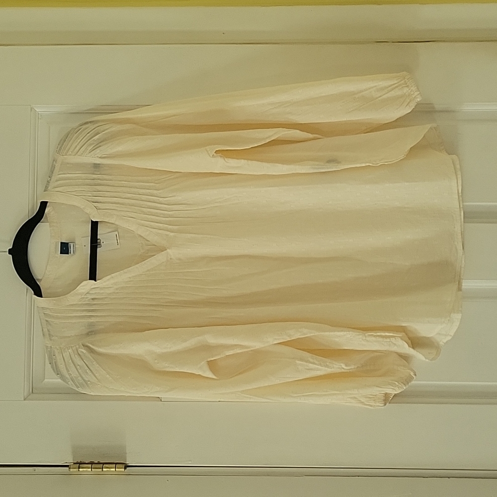 NWT Old Navy Long-Sleeved  Blouse